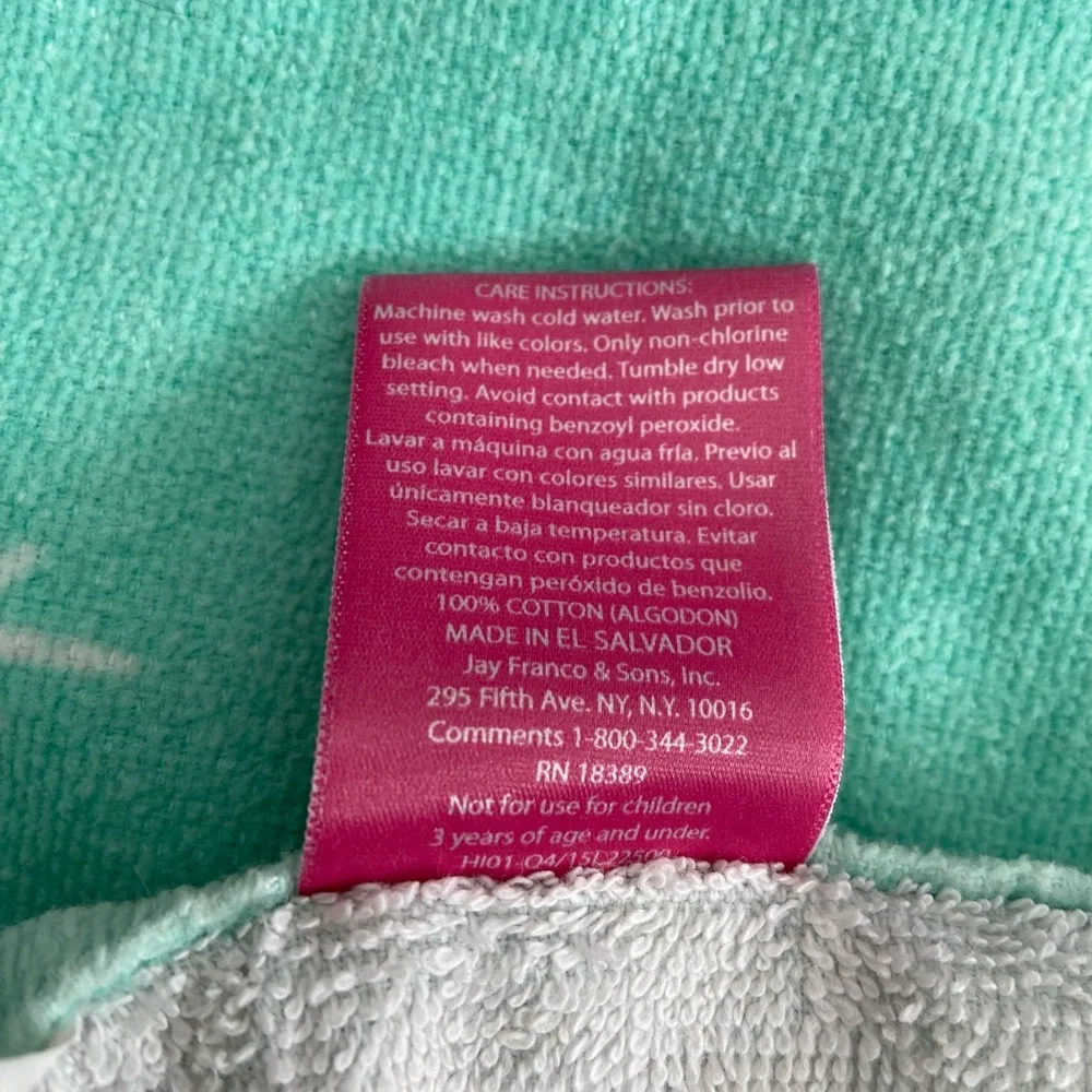 Lot of Disney Hannah Montana & Princess Ariel Deep Sea Beach Towels PreOwned - Picture 10 of 11